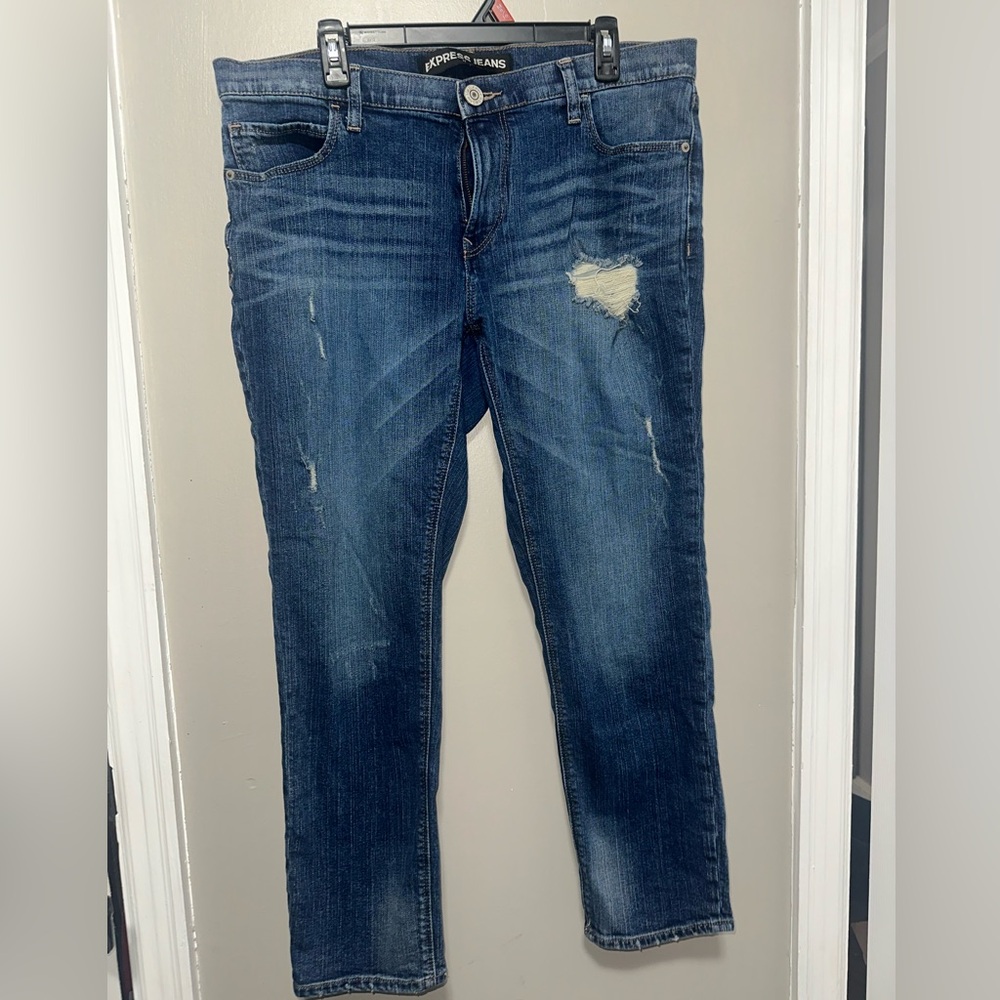Women's EXPRESS Girlfriend Mid-Rise Jeans - Size 12